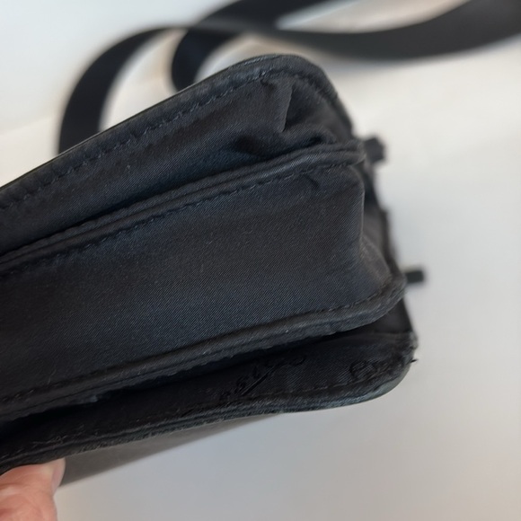 Fossil black leather messenger crossbody adjustable strap bag card pen slots - Picture 7 of 16